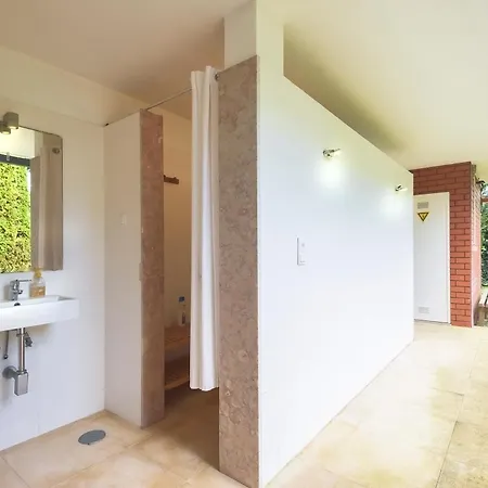 Casa Do Meco セシンブラ